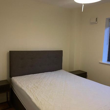 מיינות' Private Room In A New Shared Apartment מראה חיצוני תמונה